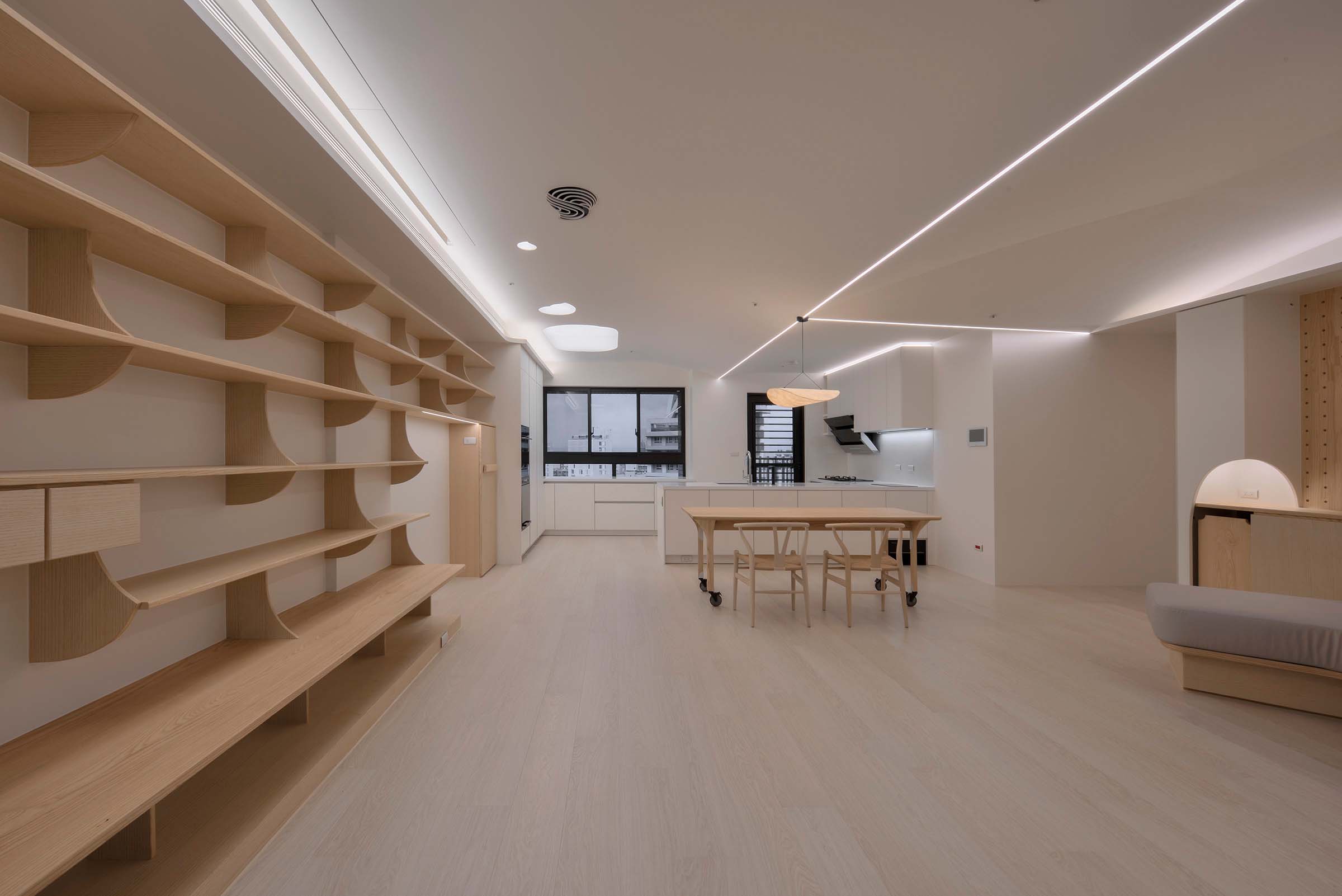 天光雲影共徘徊-001s