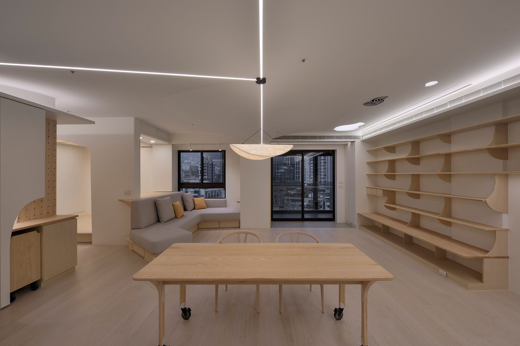 天光雲影共徘徊-009s