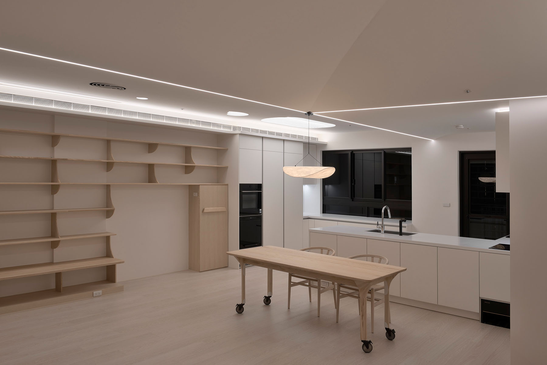 天光雲影共徘徊-010s