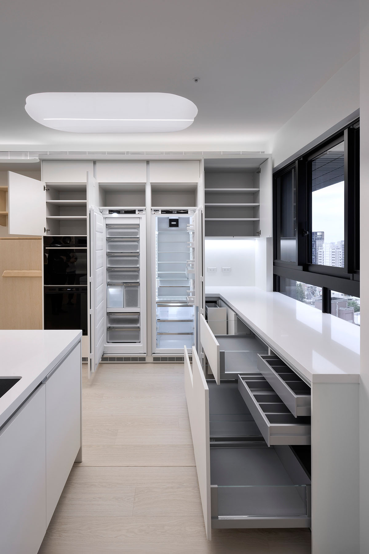 天光雲影共徘徊-021s