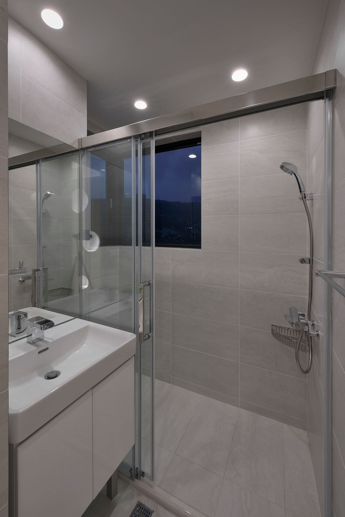 天光雲影共徘徊-086s