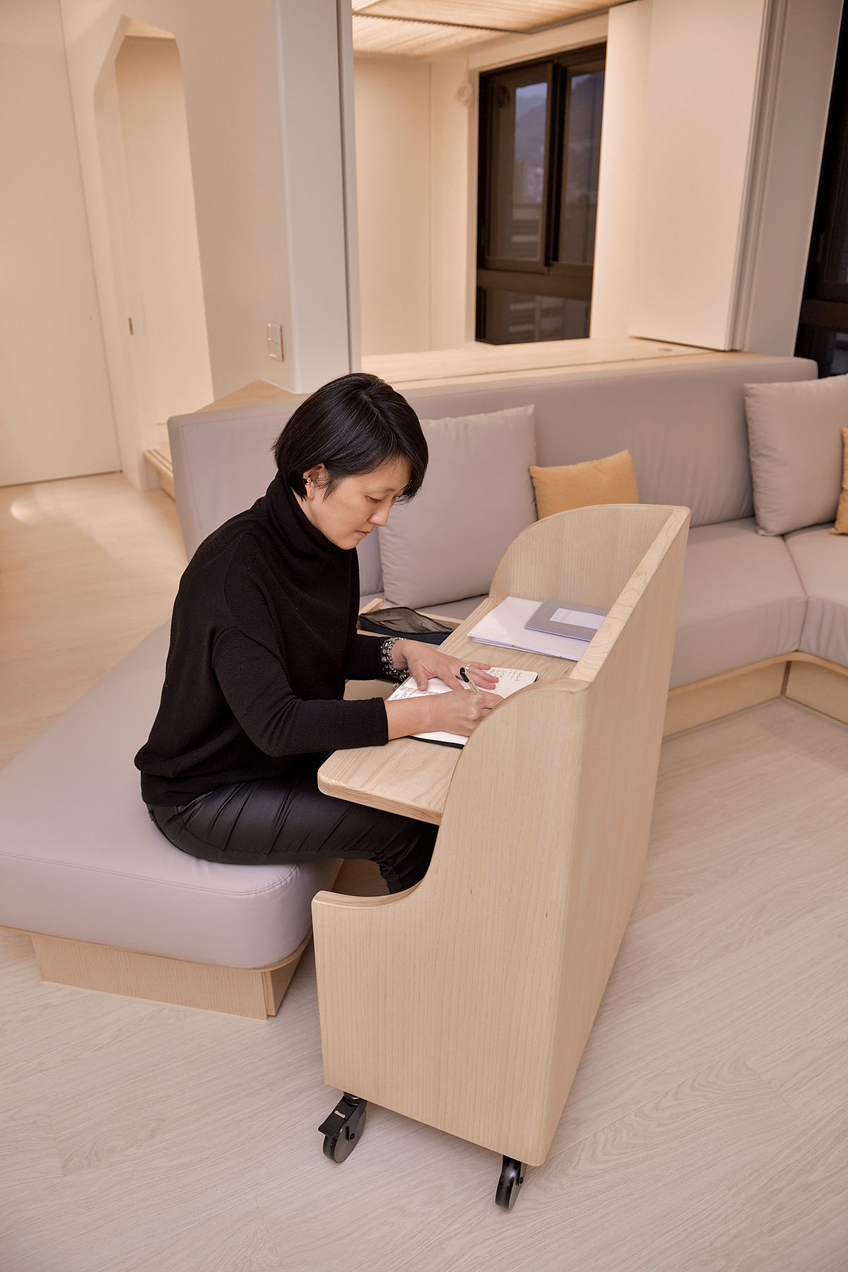 天光雲影共徘徊-092s